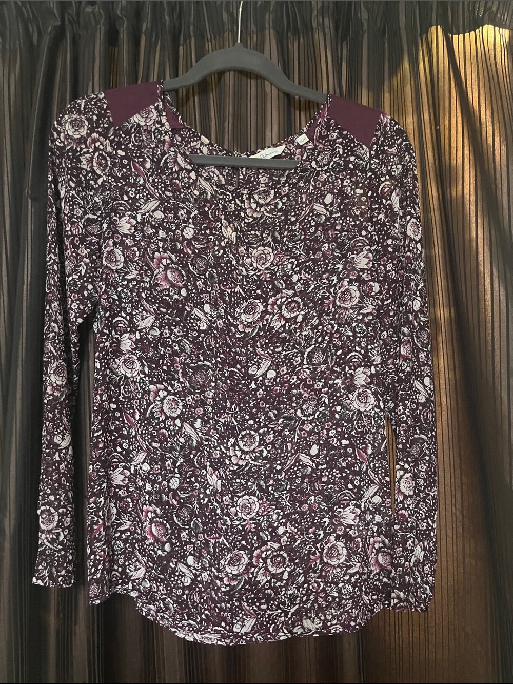 Reitmans Plum Floral Long-Sleeve Tee